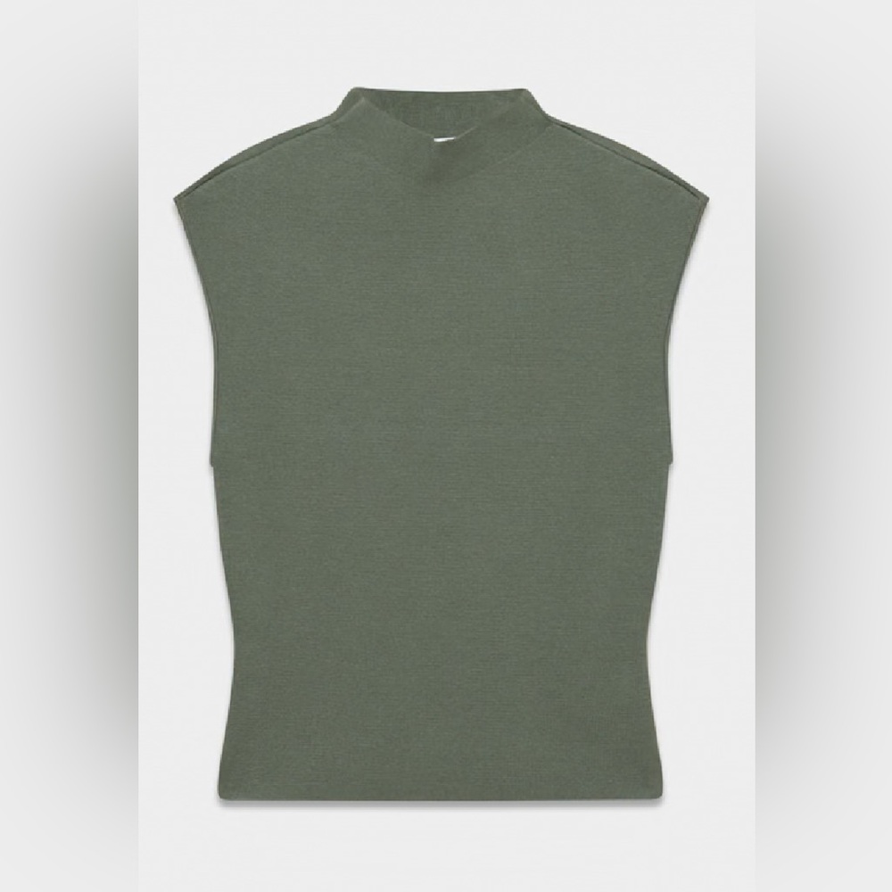 Babaton Aritzia Equilibrium Top